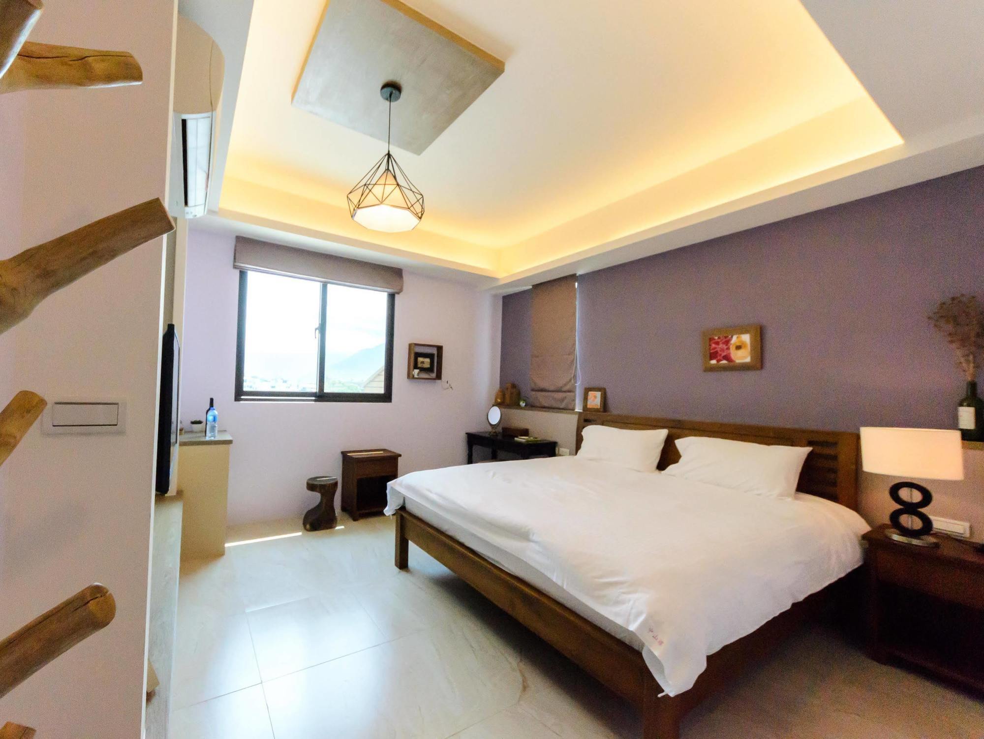 Jhongshan Building Bed And Breakfast Hualien Extérieur photo