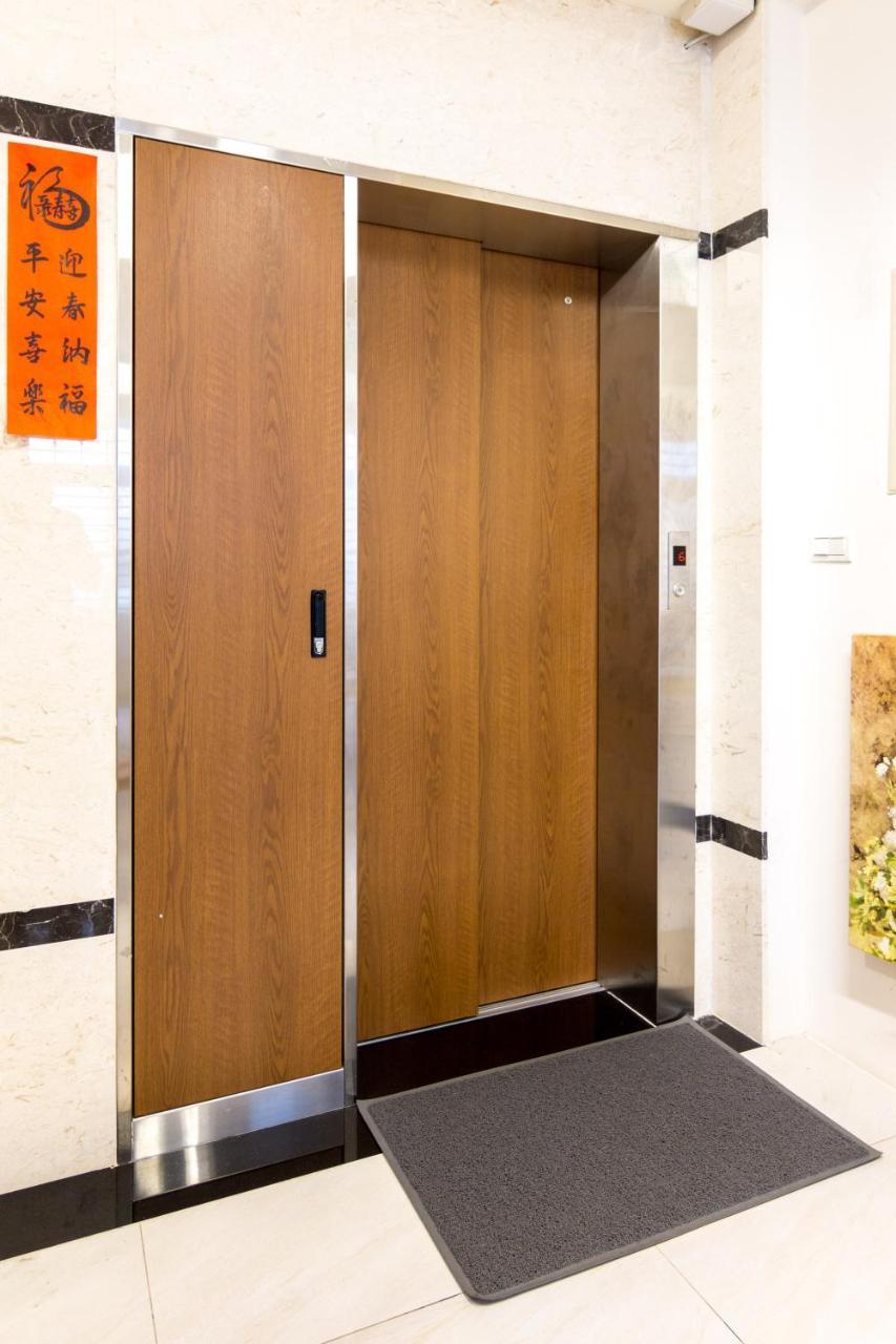 Jhongshan Building Bed And Breakfast Hualien Extérieur photo