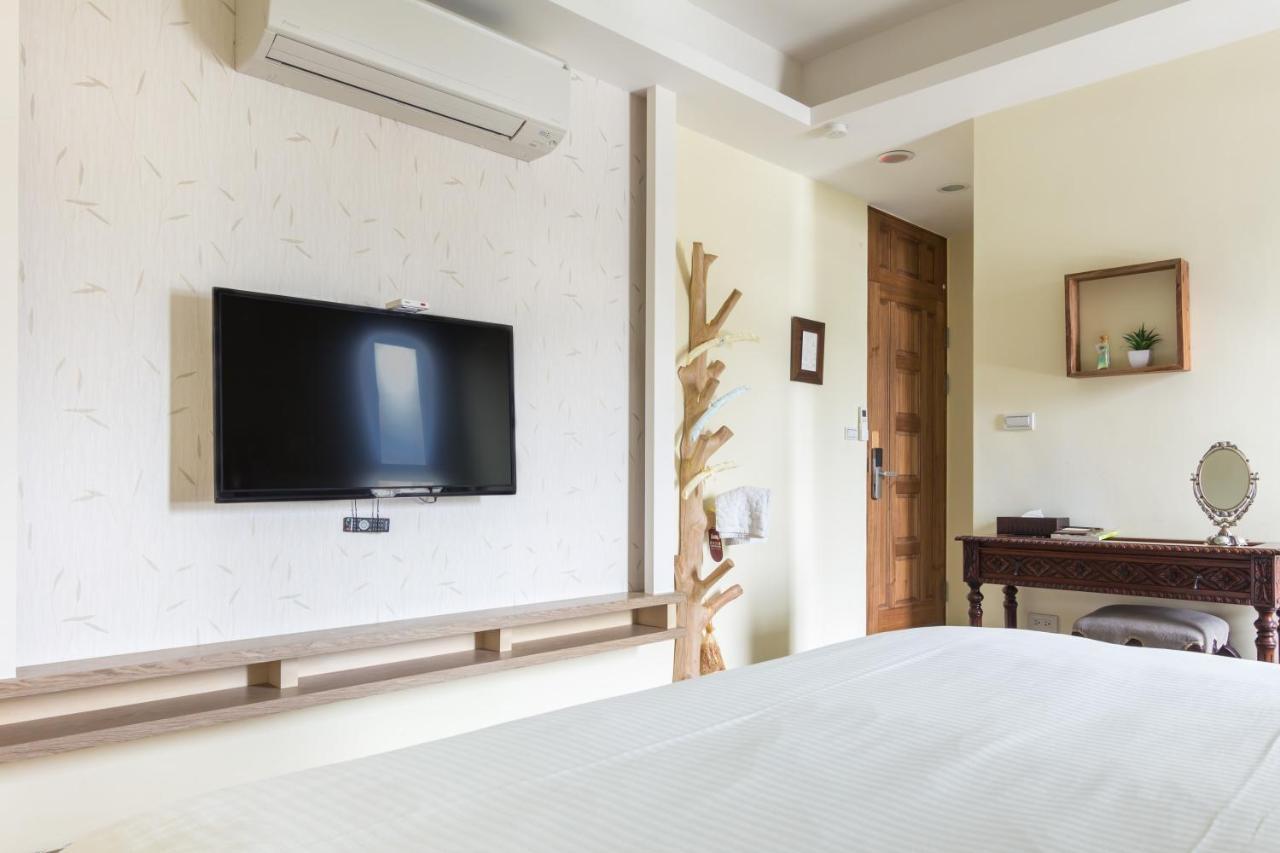 Jhongshan Building Bed And Breakfast Hualien Extérieur photo
