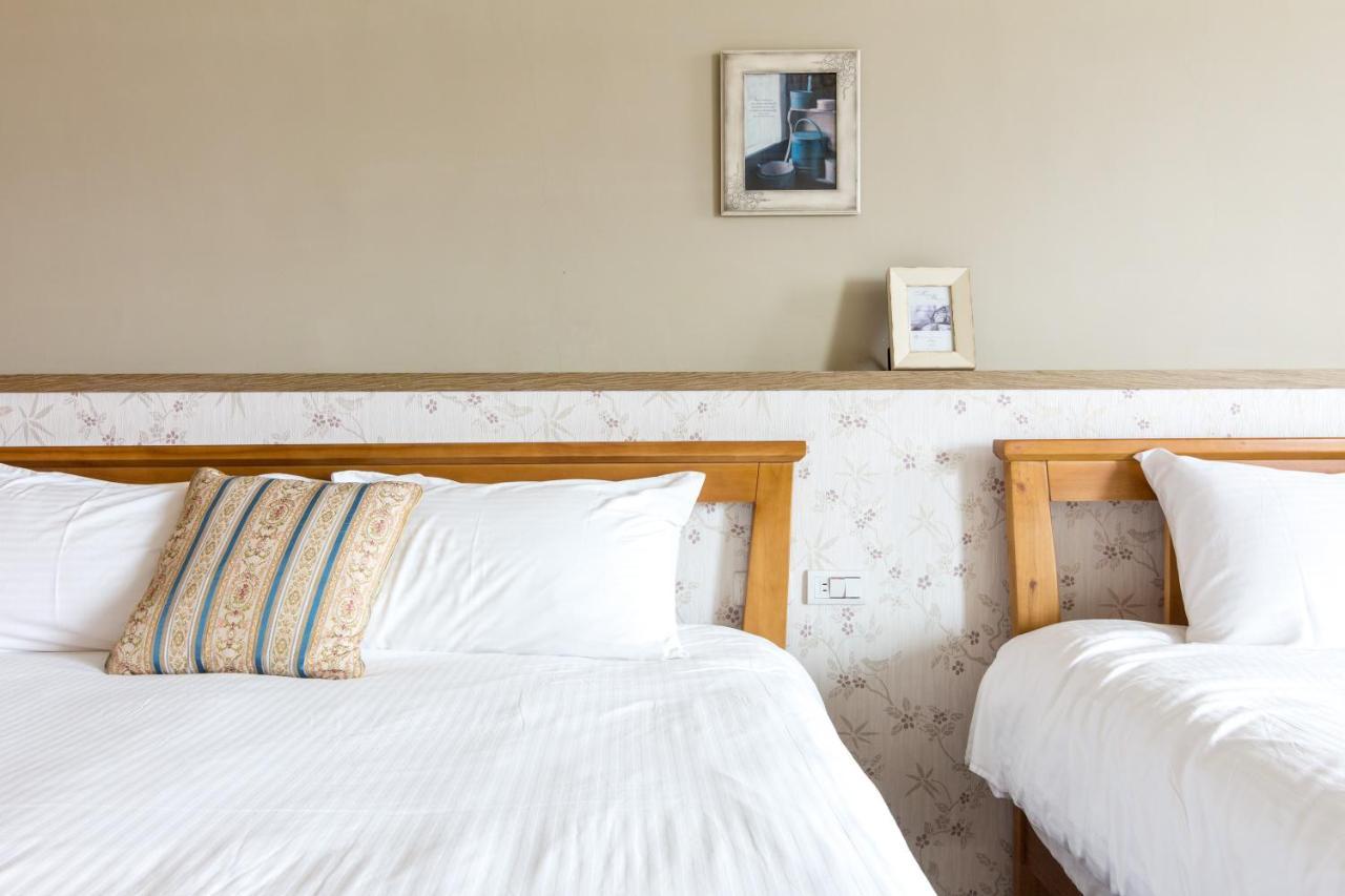 Jhongshan Building Bed And Breakfast Hualien Extérieur photo